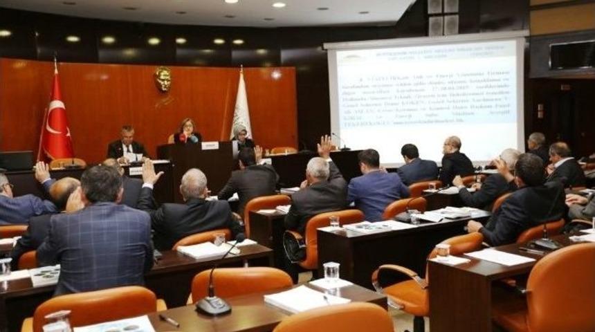 23 Nisan&rsquo;da Hayvanat Bah&ccedil;esi &Ccedil;ocuklara &Uuml;cretsiz