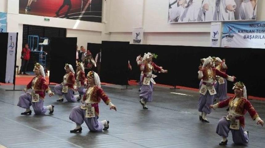 Bayraklı&rsquo;da Efeler Kıyasıya Yarıştı