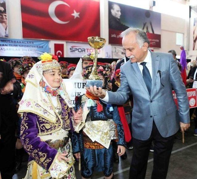 Bayraklı&rsquo;da Efeler Kıyasıya Yarıştı 2