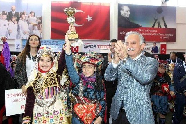 Bayraklı&rsquo;da Efeler Kıyasıya Yarıştı 3