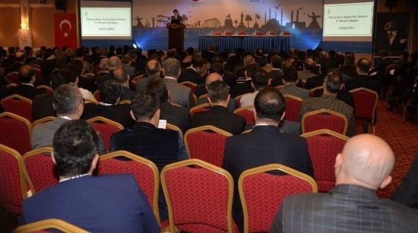 "aile İ&ccedil;i Y&ouml;netici" Zirvesi