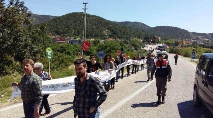 N&uuml;kleer Santralde İlk Temel Atılıyor