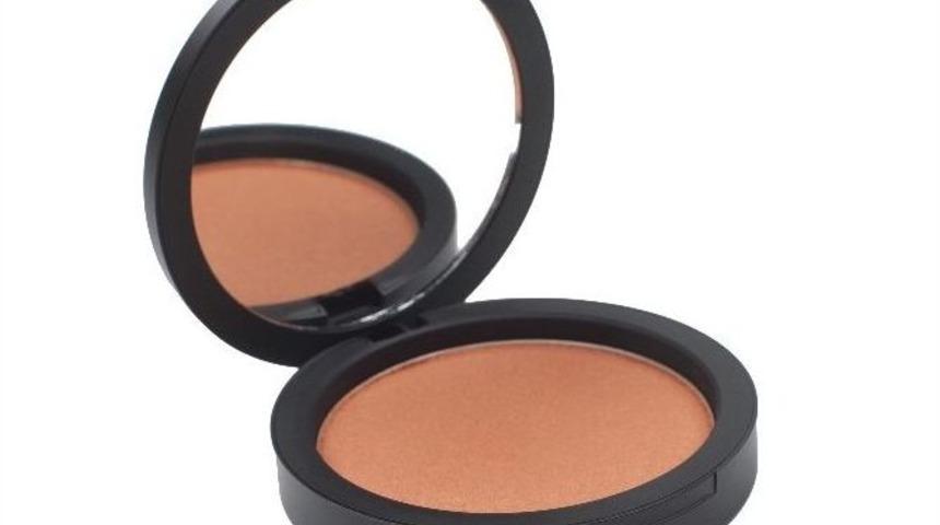 T&uuml;rk Kozmetiği Hollywood &Uuml;nl&uuml;lerine Kadar Uzandı