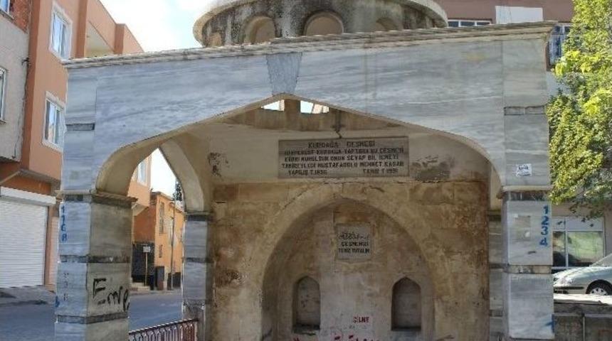 Tarihi &Ccedil;eşmelerin Restore Edilmesi İsteniyor