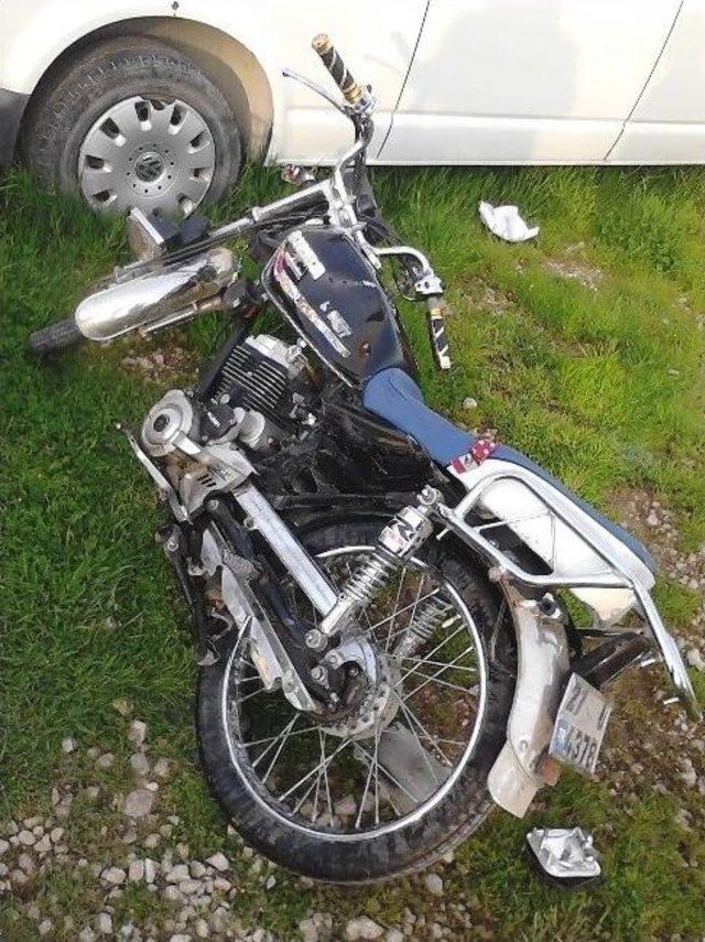 Adıyaman’da Otomobille Motosiklet Çarpıştı: 2 Yaralı