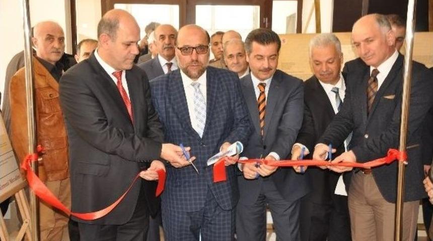 Kars&rsquo;ta Ermeni Mezalimi Sergisi A&ccedil;ıldı