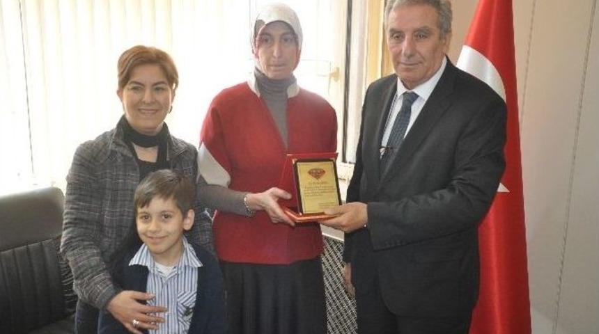 Otizim Derneği&rsquo;nden Şehri&rsquo;ye Teşekk&uuml;r