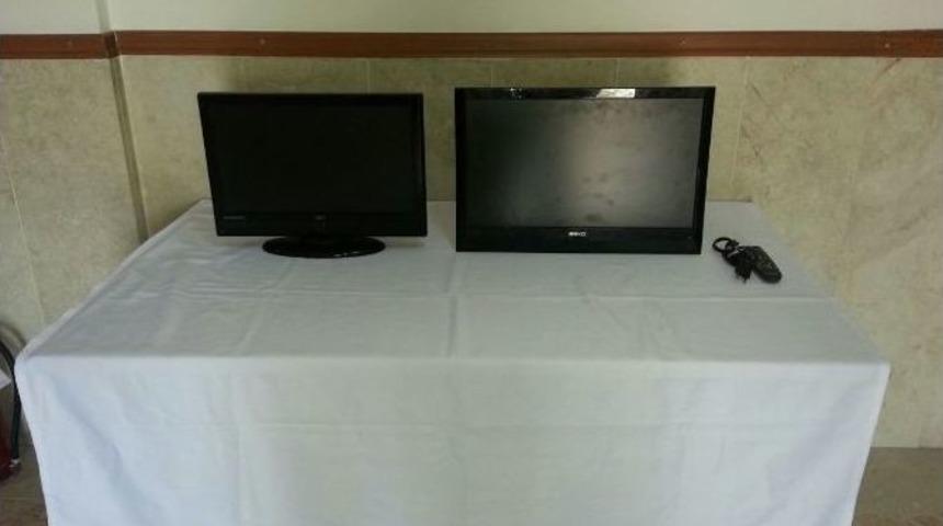 Hırsızlık Zanlıları Jandarmadan Ka&ccedil;amadı