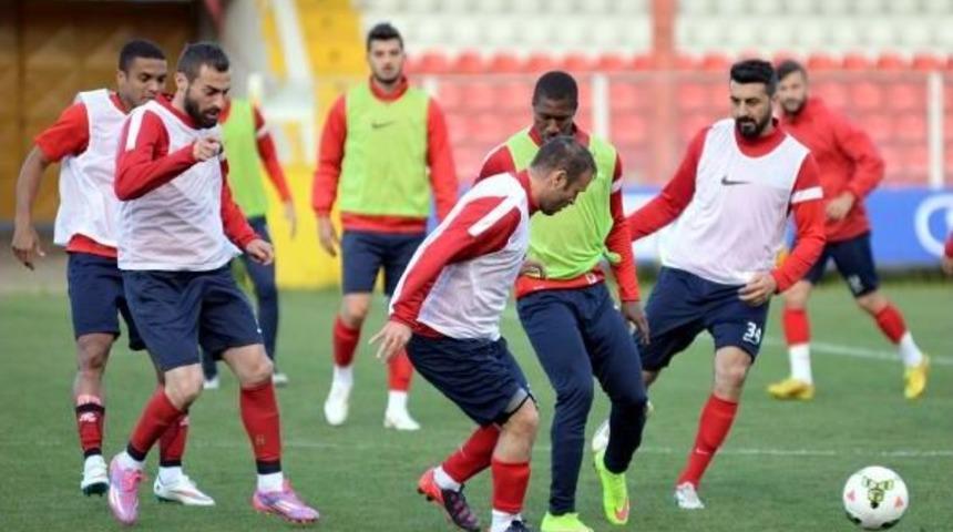 Mersin İdmanyurdu-&Ccedil;alımbay:"fenerbah&ccedil;e'yi Yenmek Istiyoruz"