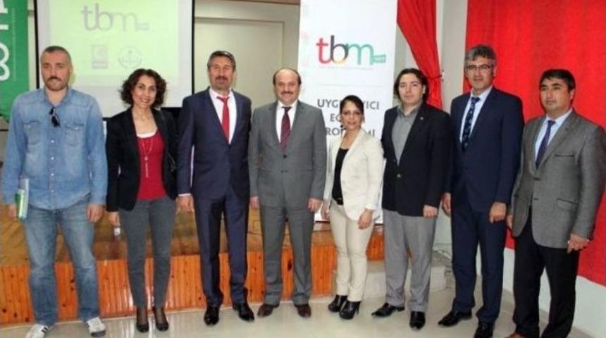 Erdemli’de Bağımlılıkla Mücadele Eğitimi