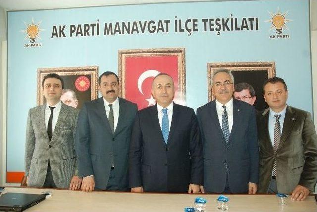 Dışişleri Bakanı Çavuşoğlu’dan Kadın Üzerinden Siyaset Çıkışı: