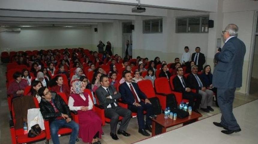 Tokat&rsquo;ta &ldquo;okul Başarısı Mı, Hayat Başarısı Mı &Ouml;nemli?&rdquo; S&ouml;yleşisi