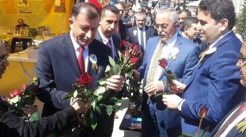 M&uuml;ft&uuml; Erdem: &ldquo;islam Ve Ter&ouml;r Yan Yana Olmaz&rdquo;