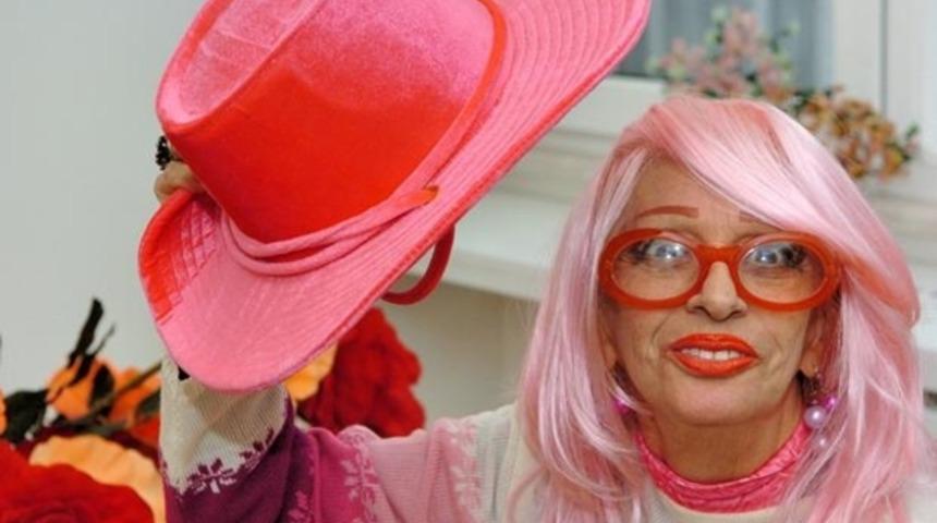 T&uuml;rkiye&rsquo;de kadınların kaderini en iyi yazan Aysel G&uuml;rel&rsquo;in 7. &ouml;l&uuml;m yıld&ouml;n&uuml;m&uuml;