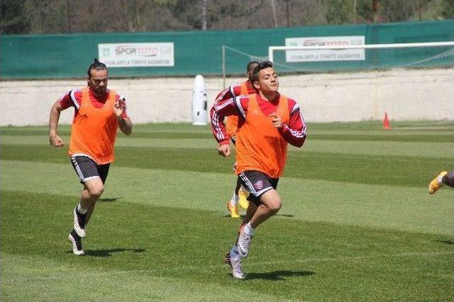 Kardemir Karabükspor, Gençlerbirliği Maçının Hazırlıklarını Sürdürüyor