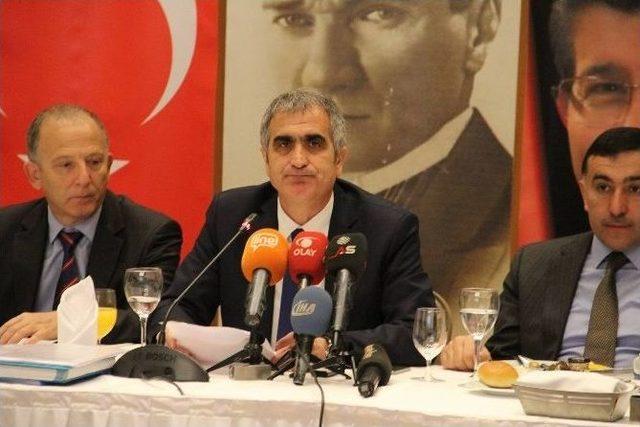 Ak Parti Nil&uuml;fer İl&ccedil;e Teşkilatı, Nil&uuml;fer Belediyesi&rsquo;nin Bir Yıllık İcraatını Değerlendirdi 1