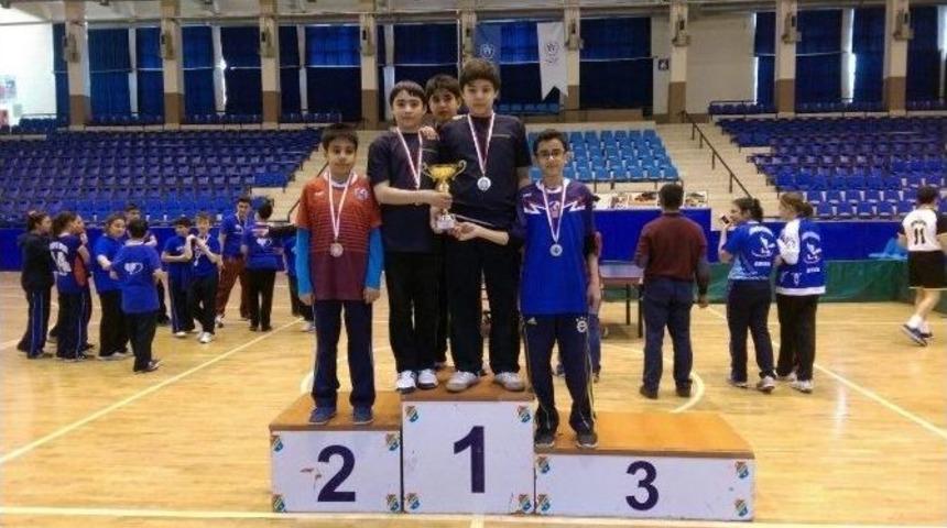 Ancın Koleji&rsquo;nın Raketleri Şampiyonluğu Gelenek Haline Getirdi