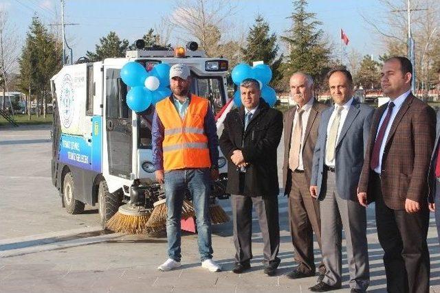 Beyşehir’de Temizlik Araçları Tanıtıldı