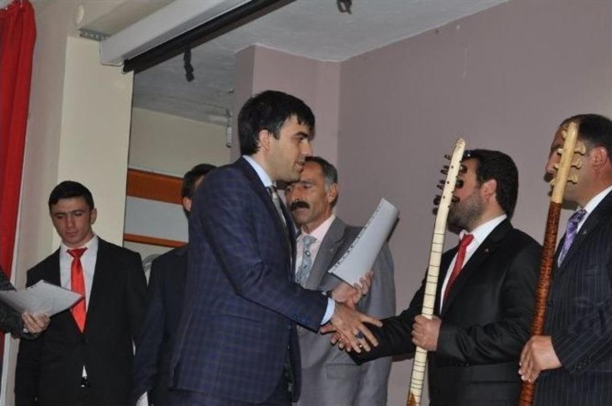 Aşık Şenlik, &Ccedil;obanoğlu Ve Taşlıova Arpa&ccedil;ay&acute;da Anıldı