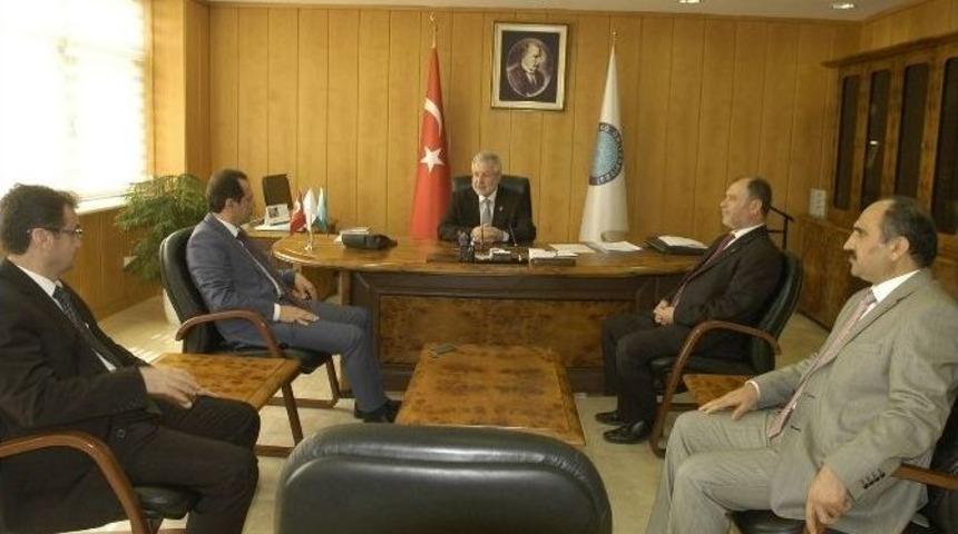 Bursa Emniyet M&uuml;d&uuml;r&uuml; Yıldız&rsquo;dan Rekt&ouml;r Ulcay&rsquo;a Ziyaret