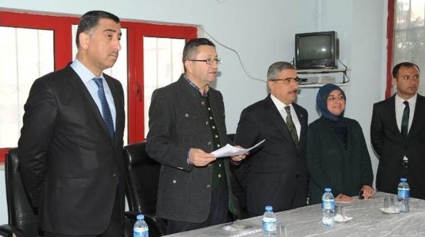 Başkan Tiryaki Temizlik Personelleriyle Buluştu