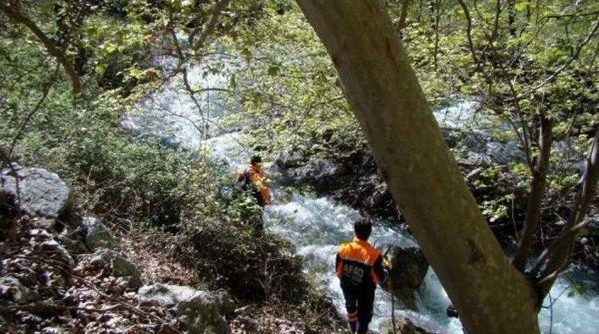 Minik Sultan'dan Bir Iz Yok