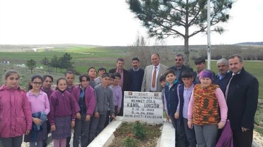 Seyitgazili &Ouml;ğrencilerden Duygulandıran Ziyaret