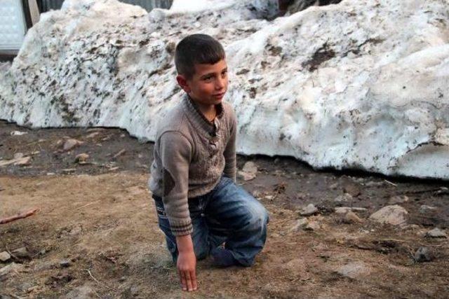 Babasının Sırtında Okula Giden Berat, Ak&uuml;l&uuml; Aracına Kavuştu 1