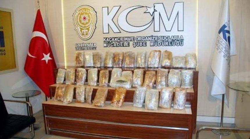 Gaziantep'te 67 Kilo Esrara 2 Tutuklama