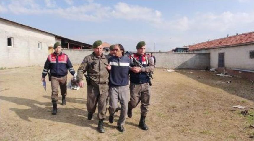 2 Kuzeni 'adam Gibi Gezmiyorlar' Diye &Ouml;ld&uuml;rm&uuml;ş