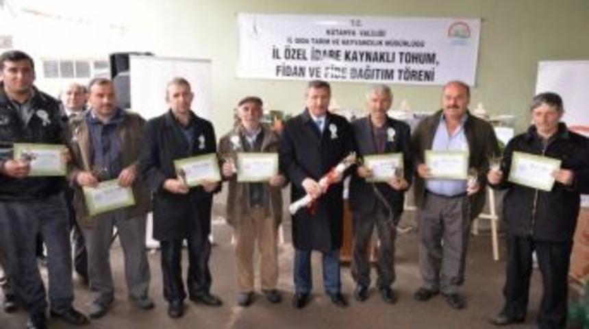 K&uuml;tahya &Ccedil;ift&ccedil;isine 1 Milyon Tl&rsquo;lik Destek