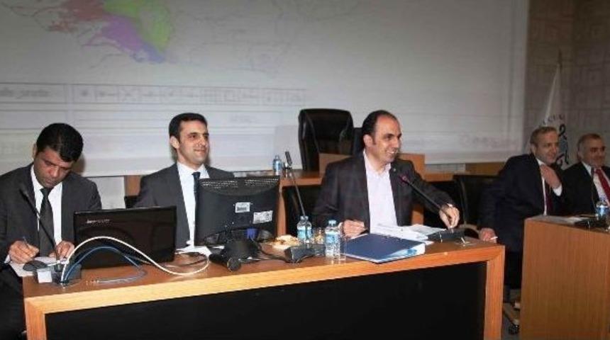 Sel&ccedil;uklu&rsquo;da Hizmet Planlama Toplantıları S&uuml;r&uuml;yor