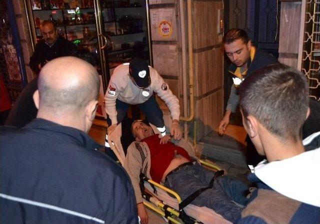 Karnında Bı&ccedil;akla Hastaneye Kaldırıldı 1