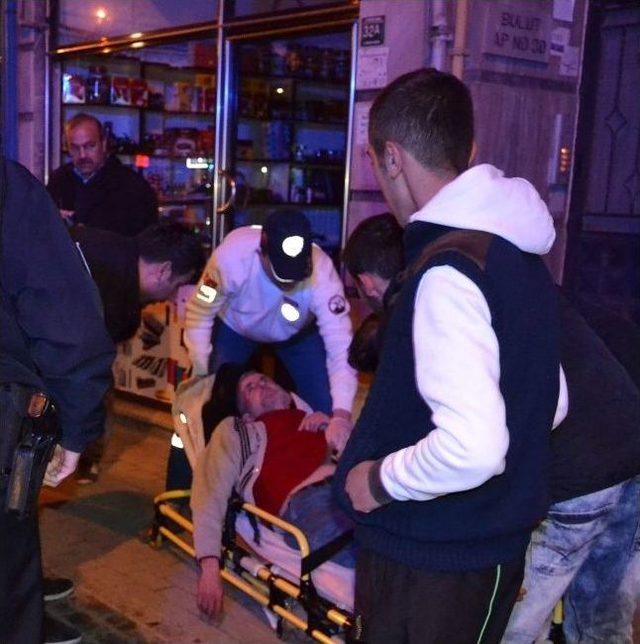 Karnında Bı&ccedil;akla Hastaneye Kaldırıldı 2