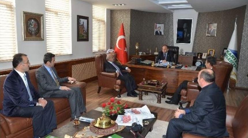 Kartepe M&uuml;ft&uuml;s&uuml;&rsquo;nden Kutlu Doğum Ziyareti