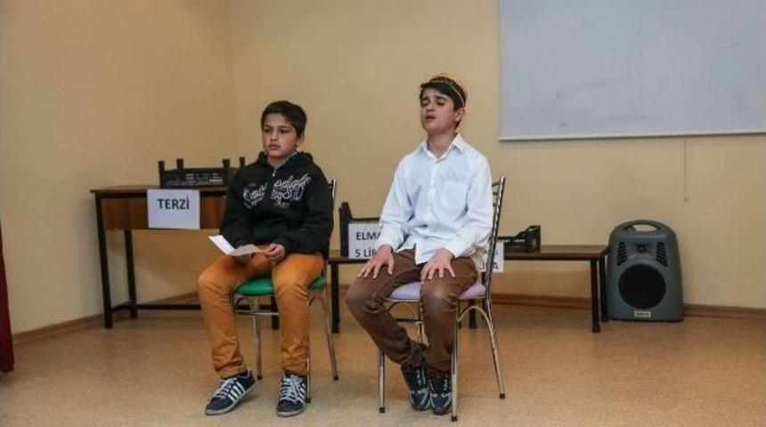 Şehitkamilli &Ouml;ğrencilerden Kutlu Doğum Etkinliği