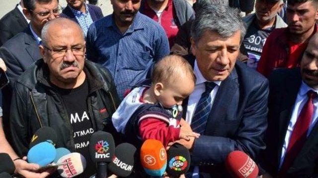 Soma'da 301 Madencinin Can Verdiği Facianın 45 Sanıklı Davasında, 8 Tutuklu Da Getirildi (3)