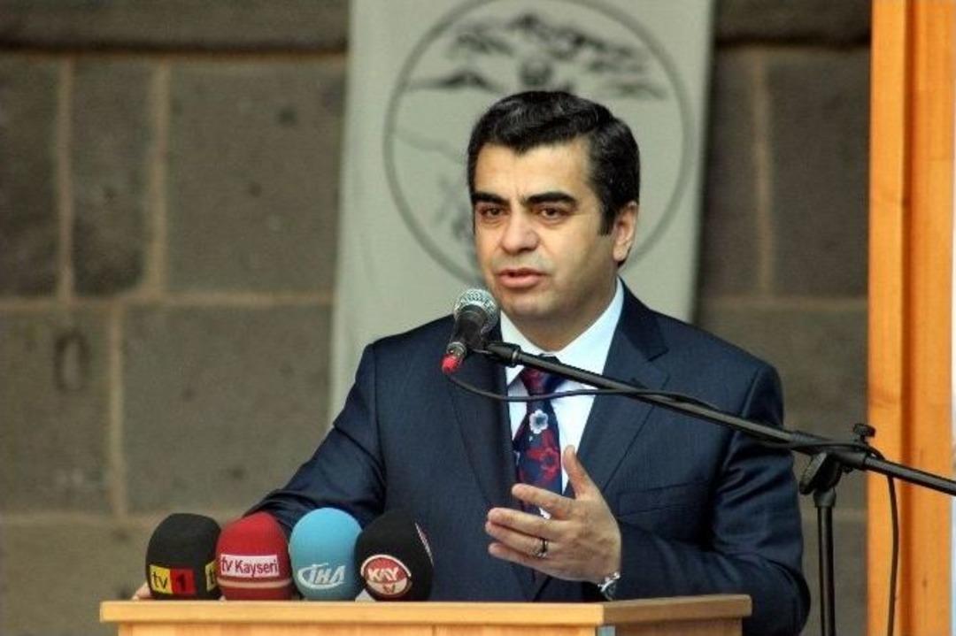 Kayseri&rsquo;de Turizm Haftası Etkinlikleri Renkli G&ouml;r&uuml;nt&uuml;lere Sahne Oldu