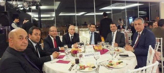 Gelişim Üniversitesi Yöneticileri Dershane Sahipleriyle Bir Araya Geldi 2