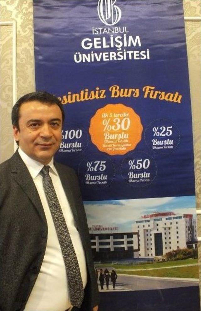 Gelişim Üniversitesi Yöneticileri Dershane Sahipleriyle Bir Araya Geldi 3