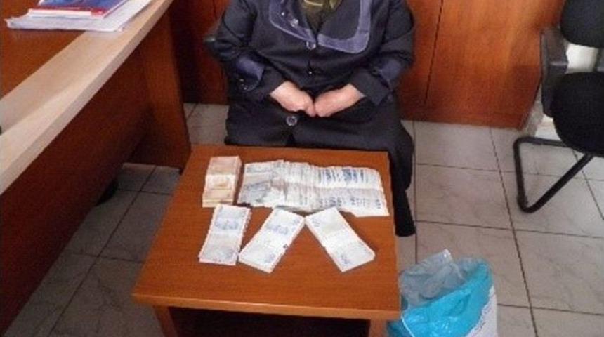 Uşak&rsquo;ta Sahte Polise Ger&ccedil;ek Polis Engeli