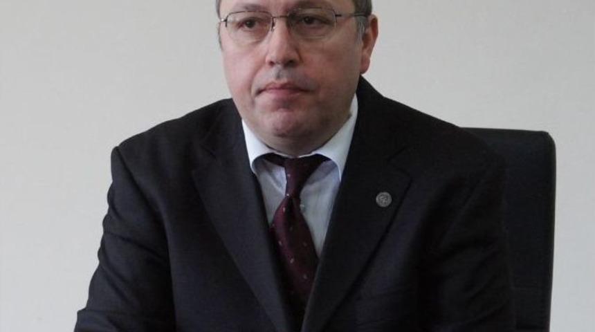 Rte&uuml; Pazar Zdbf Dekanı Prof. Dr. Fatih Seyis Kazada Yaralandı