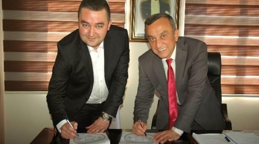 Esnaf Ve Sanatkarlar Odası &Uuml;yelerine &Uuml;cretsız Hukuk Danışmanlığı Verilecek