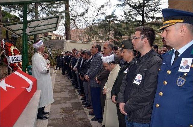 Kütahyalı Kore Gazisi Son Yolculuğuna Uğurlandı