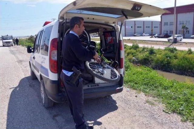 Terk Edilmiş Bisiklet Polisi Alarma Ge&ccedil;irdi 3