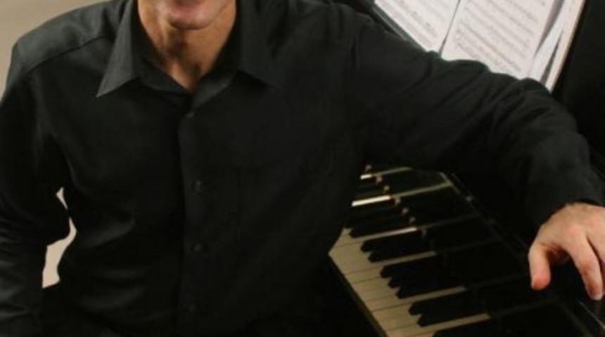 Orkestra Şefi Rob Kapilow Ceo'larla Sahne Aldı