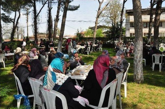 M&uuml;tevelli&rsquo;de Kutlu Doğum Hayrı 3