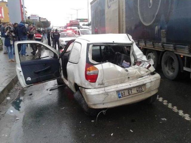 Trabzon’Da Kaza Anı Güvenlik Kamerasına Yansıdı