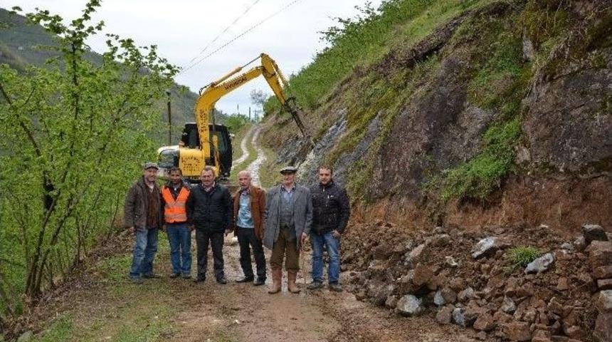 Kirazdere Mahallesi&rsquo;nde Kanal A&ccedil;ma &Ccedil;alışmaları