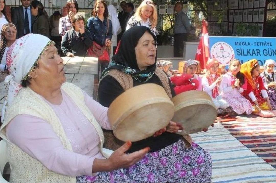 K&uuml;lt&uuml;rel Mirası &Ouml;ğrenciler Yaşatıyor
